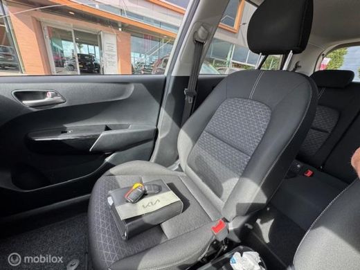 Kia Picanto 1.0 DPi Dynamic Edition - Stoel & Stuurverwarming, Navigatie via Carplay, Camera achter, Airco, E... ActivLease financial lease