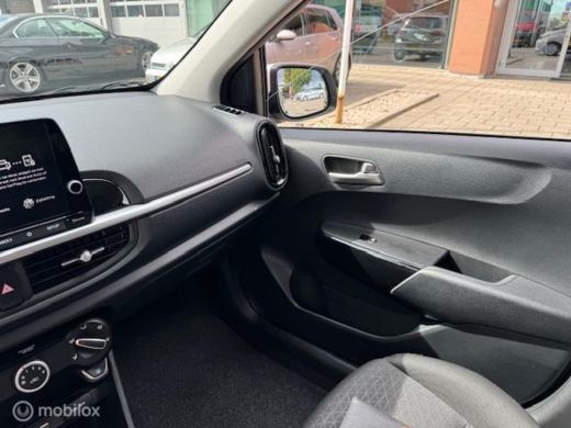 Kia Picanto 1.0 DPi Dynamic Edition - Stoel & Stuurverwarming, Navigatie via Carplay, Camera achter, Airco, E... ActivLease financial lease