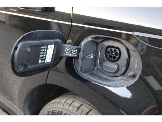 Land Rover Range Rover Evoque 1.5 P300e AWD R-DYNAMIC PANO LEER NAVI 22000KM!!! ActivLease financial lease