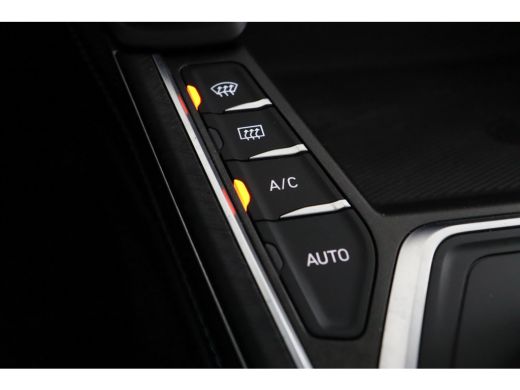 Lynk & Co 01 1.5 | 360 Camera | Adaptive Cruise | Schuif/kantel dak | Elektrisch verstelbare voorstoellen ActivLease financial lease