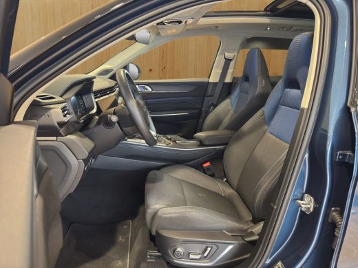 Lynk & Co 01 1.5 | 360 Camera | Adaptive Cruise | Schuif/kantel dak | Elektrisch verstelbare voorstoellen ActivLease financial lease