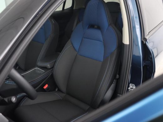 Lynk & Co 01 1.5 Plug In | 19.600 km NAP | Panoramadak | Infinity by Harman | Camera | Adaptive cruise | Stoel... ActivLease financial lease