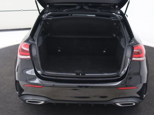 Mercedes-Benz A-Klasse 250e AMG Limited | Carplay | Stoelverwarming | Camera | Leder/Alcantara | Sfeerverlichting | Navi... ActivLease financial lease
