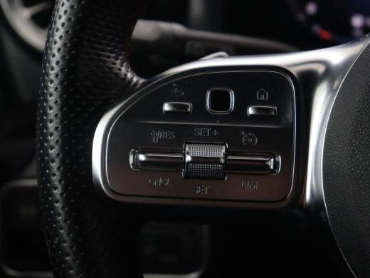 Mercedes-Benz A-Klasse 250e AMG Limited | Carplay | Stoelverwarming | Camera | Leder/Alcantara | Sfeerverlichting | Navi... ActivLease financial lease