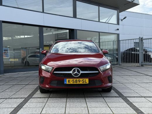 Mercedes-Benz A-Klasse 250e Aut. Hybrid Sol. Luxury | Navi | Camera | Leder | Sfeer Verlichting | ActivLease financial lease