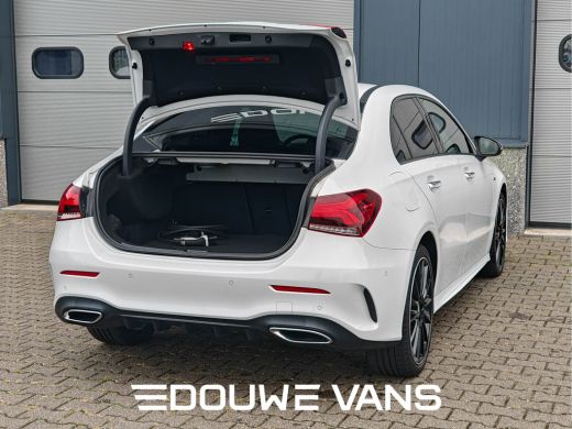 Mercedes-Benz A-Klasse 250e Sedan AMG Panorama Memory Night Pakket ActivLease financial lease