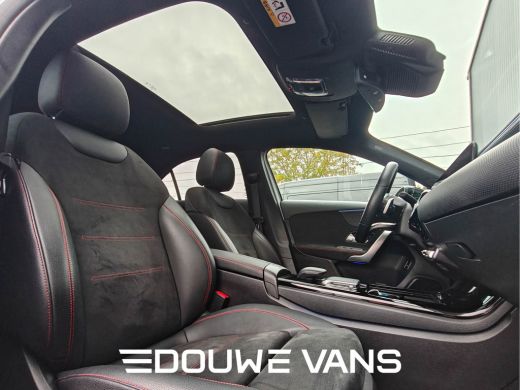 Mercedes-Benz A-Klasse 250e Sedan AMG Panorama Memory Night Pakket ActivLease financial lease