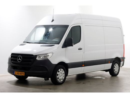 Mercedes-Benz Sprinter 311 CDI 115pk L2H2 Airco/CarPlay 03-2021 ActivLease financial lease