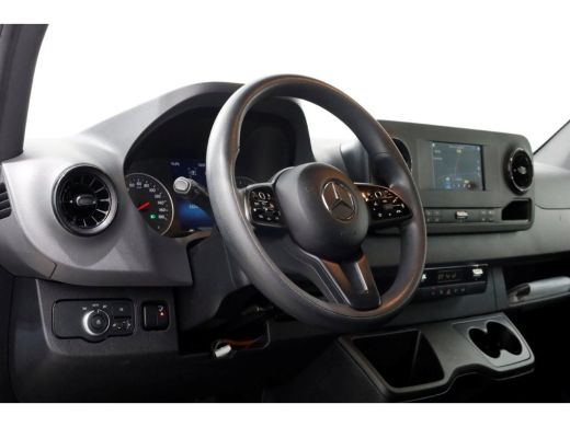 Mercedes-Benz Sprinter 515 CDI 150pk 9G Automaat Bakwagen met laadklep en zijdeur B224/H224 10-2022 ActivLease financial lease