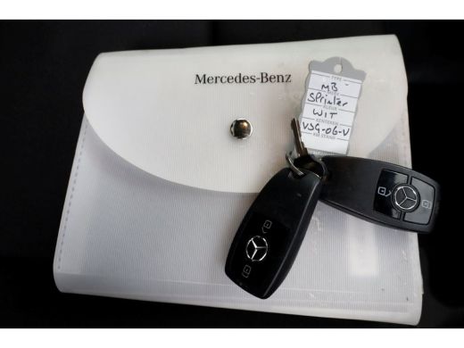 Mercedes-Benz Sprinter 515 CDI 150pk 9G Automaat Bakwagen met laadklep en zijdeur B224/H224 10-2022 ActivLease financial lease