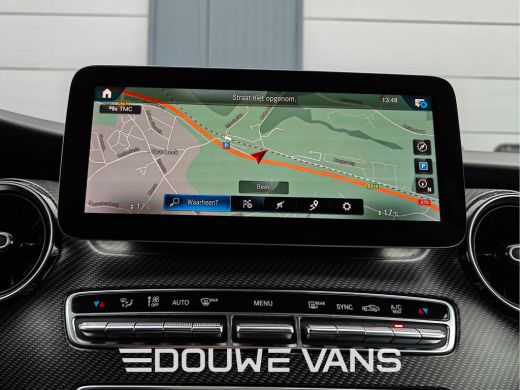 Mercedes-Benz V-Klasse V300 L2 DC 4 Matic AMG Line 360 Camera Navi DAB Panorama ActivLease financial lease