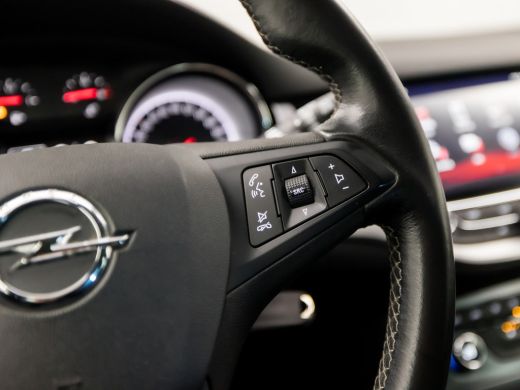 Opel Astra Sports Tourer 1.0 Sport (APPLE CARPLAY, GROOT NAVI, CLIMATE, TREKHAAK, SPORTSTOELEN, GETINT GLAS,... ActivLease financial lease