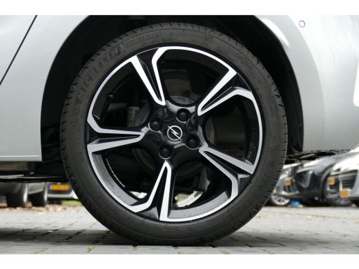 Opel Corsa 1.2 TURBO 100PK 5-DRS ELEGANCE GS / NAVI / CLIMA / PDC / 17"LMV / CAMERA / PANO.DAK / FULL-LED / ... ActivLease financial lease