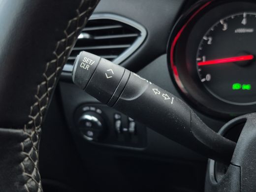 Opel Crossland X 1.2 Turbo Edition Trekhaak | Edition pakket | Dakrails | 16" lmv | Airco | Cruise control | ActivLease financial lease