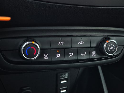 Opel Crossland X 1.2 Turbo Edition Trekhaak | Edition pakket | Dakrails | 16" lmv | Airco | Cruise control | ActivLease financial lease