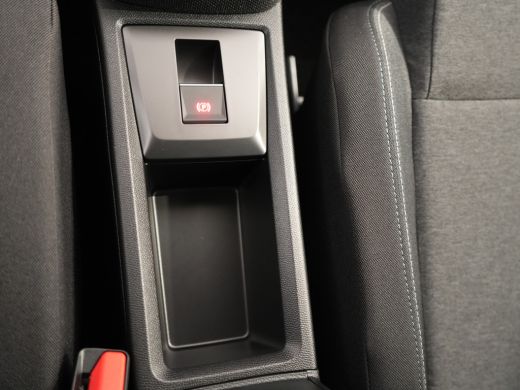 Opel Frontera Electric Edition 44 kWh | 8jr. speciale garantie! | Airco | Cruise control | LED koplampen ActivLease financial lease