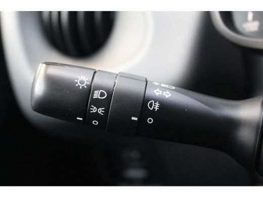 Peugeot 108 1.0 e-VTi Active | Airco | Bluetooth | Mistlampen | Elek. Ramen | Buitenspiegels. Elek. verstelba... ActivLease financial lease