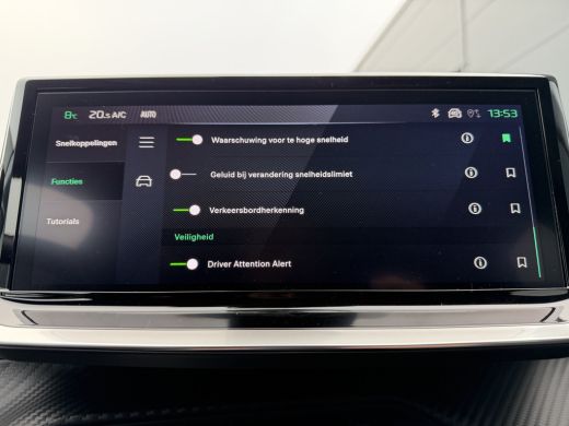 Peugeot 208 100pk Allure Pack (Camera - LED - Automatische Airco - Parkeersensoren V+A - Apple Carplay - Navi... ActivLease financial lease