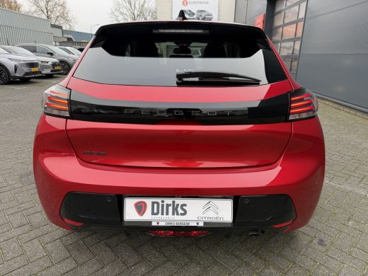 Peugeot 208 100pk Allure Pack (Camera - LED - Automatische Airco - Parkeersensoren V+A - Apple Carplay - Navi... ActivLease financial lease