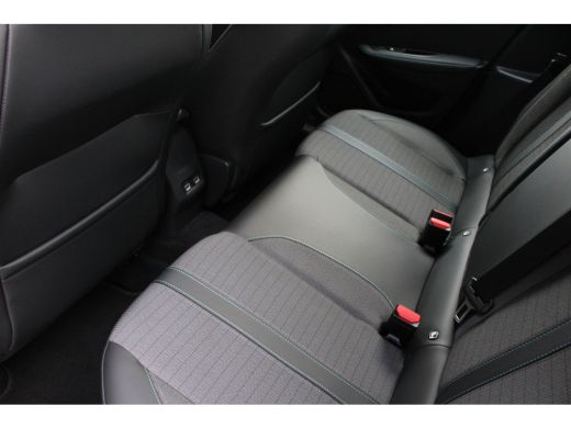 Peugeot 208 1.2 PureTech Allure | Navigatie | Apple carplay | 1e Eigenaar | 39.000km | Parkeersensoren | Lich... ActivLease financial lease