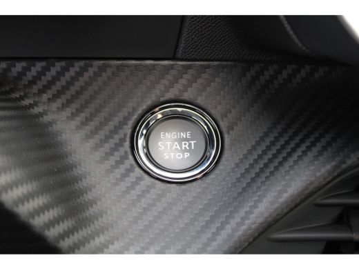 Peugeot 208 1.2 PureTech Allure | Navigatie | Apple carplay | 1e Eigenaar | 39.000km | Parkeersensoren | Lich... ActivLease financial lease