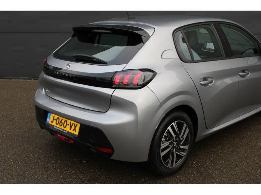 Peugeot 208 1.2 PureTech Allure | Navigatie | Apple carplay | 1e Eigenaar | 39.000km | Parkeersensoren | Lich... ActivLease financial lease