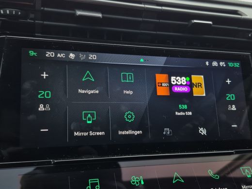 Peugeot 308 SW 1.2 Hybrid 136 e-DCS6 GT Voorruit verwarming | 18 inch lmv | Full LED | Keyless | Camera | Par... ActivLease financial lease