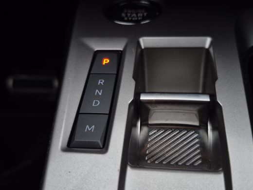 Peugeot 308 SW 1.2 Hybrid 136 e-DCS6 GT Voorruit verwarming | 18 inch lmv | Full LED | Keyless | Camera | Par... ActivLease financial lease