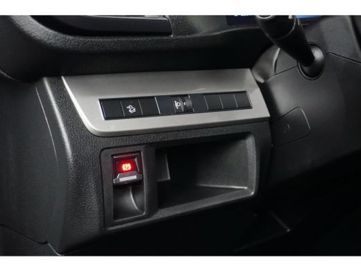 Peugeot Expert 2.0 BlueHDi 145 L3 | Achteruitrijcamera | Airco (automatisch) | Cruise control ActivLease financial lease