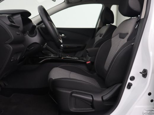 Renault Kadjar 1.3 TCe Limited | 60.872km NAP | Carplay | Navigatie | Climate control | Keyless | Parkeerhulp | ... ActivLease financial lease