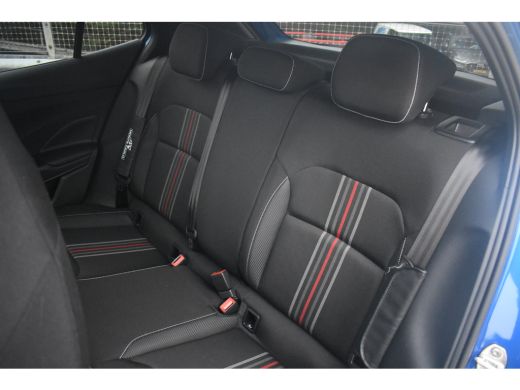 Skoda Fabia 1.0 TSI 115PK Monte Carlo | CAMERA ACHTER | APP. CONNECT | CRUISE CONTROL | KEYLESS ENTREE | DAB+... ActivLease financial lease