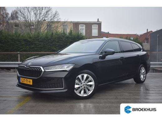 Skoda Superb Combi 1.5 TSI 204PK iV First Edition | TREKHAK | STOELVERW. | NAVIGATIE | KEYLESS ENTREE | APP. C...