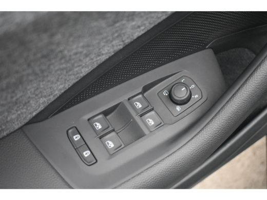 Skoda Superb Combi 1.5 TSI 204PK iV First Edition | TREKHAK | STOELVERW. | NAVIGATIE | KEYLESS ENTREE | APP. C... ActivLease financial lease