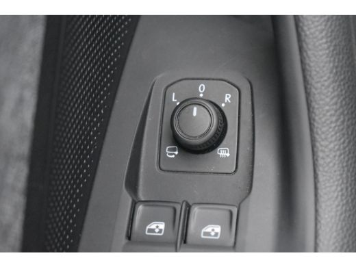 Skoda Superb Combi 1.5 TSI 204PK iV First Edition | TREKHAK | STOELVERW. | NAVIGATIE | KEYLESS ENTREE | APP. C... ActivLease financial lease