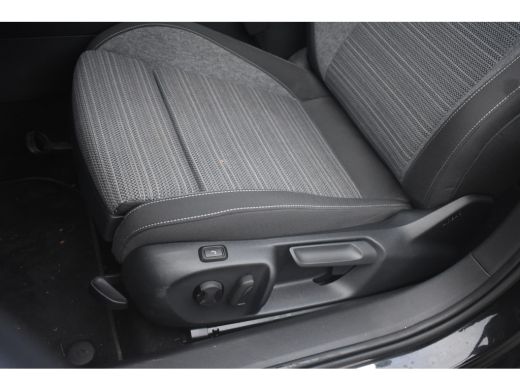 Skoda Superb Combi 1.5 TSI 204PK iV First Edition | TREKHAK | STOELVERW. | NAVIGATIE | KEYLESS ENTREE | APP. C... ActivLease financial lease