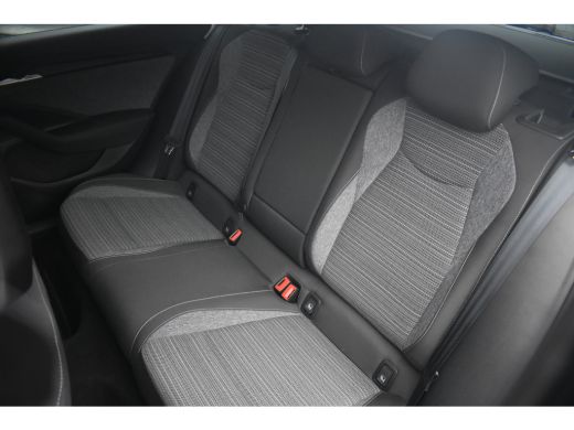 Skoda Superb Combi 1.5 TSI 204PK iV First Edition | TREKHAK | STOELVERW. | NAVIGATIE | KEYLESS ENTREE | APP. C... ActivLease financial lease