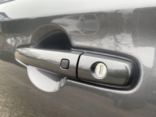 Suzuki Swift 1.2 Style Smart Hybrid | Nieuwe auto | Direct uit voorraad leverbaar | ActivLease financial lease