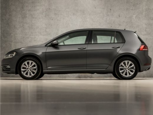 Volkswagen Golf 1.0 TSI Sportline (APPLE CARPLAY, GROOT NAVI, CLIMATE, ADAPTIVE CRUISE, SPORTSTOELEN, LM VELGEN, ... ActivLease financial lease