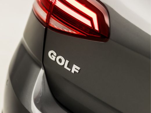 Volkswagen Golf 1.0 TSI Sportline (APPLE CARPLAY, GROOT NAVI, CLIMATE, ADAPTIVE CRUISE, SPORTSTOELEN, LM VELGEN, ... ActivLease financial lease