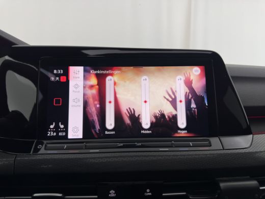 Volkswagen Golf 1.4 eHybrid GTE (INCL-BTW) *PANO | NAVI | CRUISE | VIRTUAL | 18 INCH ALU* ActivLease financial lease