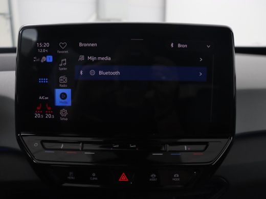 Volkswagen ID.3 First Plus 58 kWh | Stoel & stuurverwarming | Matrix LED | Adaptive cruise | Carplay | Sfeerverli... ActivLease financial lease