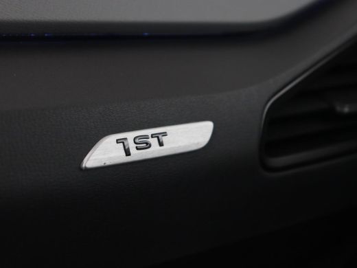 Volkswagen ID.3 First Plus 58 kWh | Stoel & stuurverwarming | Matrix LED | Adaptive cruise | Carplay | Sfeerverli... ActivLease financial lease