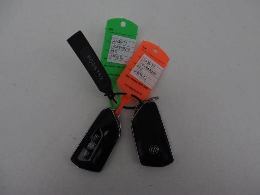 Volkswagen ID.3 First Plus 58 kWh | Stoel & stuurverwarming | Matrix LED | Adaptive cruise | Carplay | Sfeerverli... ActivLease financial lease