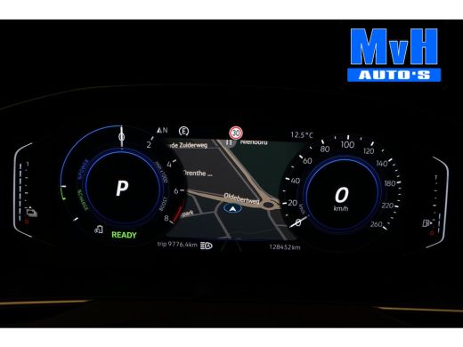 Volkswagen Passat Variant 1.4 TSI PHEV GTE|PANO|TREKH|HUD|NAP ActivLease financial lease