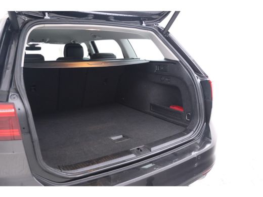 Volkswagen Passat Variant 1.6 TDI Comfort Business Automaat, Navigatie, Leer, Lmv ActivLease financial lease