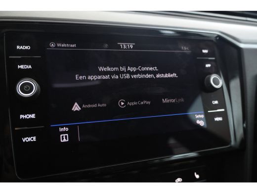 Volkswagen Passat Variant 1.6 TDI Comfort Business Automaat, Navigatie, Leer, Lmv ActivLease financial lease