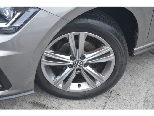 Volkswagen Polo 1.0 TSI 95pk R-Line Edition | CAMERA ACHTER | APP. CONNECT | ADAPT. CRUISE | AIRCO | LED ActivLease financial lease