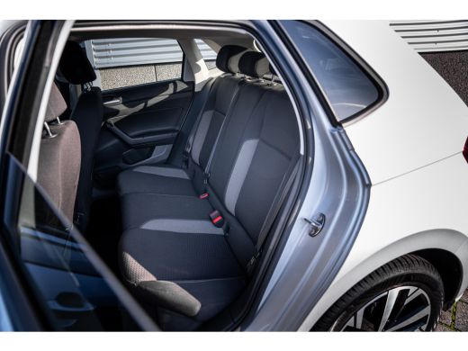 Volkswagen Polo 1.0 TSI Life Edition | Achteruitrijcamera | Airco (automatisch) | Keyless entry/start ActivLease financial lease