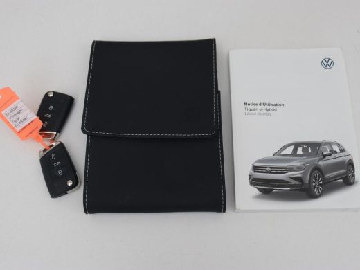 Volkswagen Tiguan 1.4 TSI eHybrid R Line | Matrix LED | Camera | Carplay | Adaptive cruise | 19'' | Navigatie | Par... ActivLease financial lease