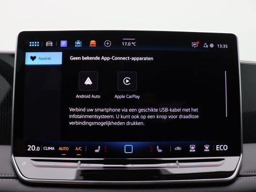 Volkswagen Tiguan 1.5 eHybrid Life Edition 204PK DSG Trekhaak, 19" LM Velgen, Achteruitrijcamera, Side Assist, Navi... ActivLease financial lease
